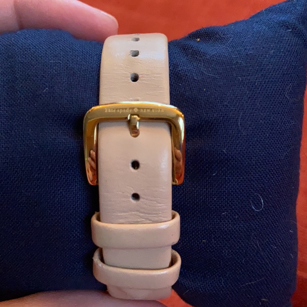 Kate Spade watch - Picture 3 of 4